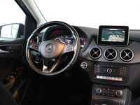 Gebraucht Mercedes B200 Style 156 PS (114 kW) 2014 Blau Van / Kleinbus