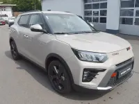 Neu KGM Tivoli 163 PS (119 kW) 2026 Beige SUV