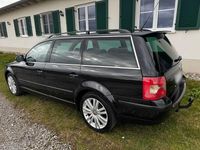 Gebraucht VW Passat 101 PS (74 kW) 2004 Schwarz Kombi