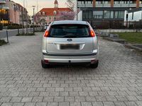 Gebraucht Ford Focus Ghia 101 PS (74 kW) 2006 Kleinwagen