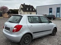 Gebraucht Skoda Fabia 60 PS (44 kW) 2007 Silber Limousine