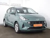 Gebraucht Hyundai i10 Trend 67 PS (49 kW) 2022 Grün Kleinwagen