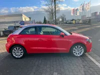 Gebraucht Audi A1 Attraction 122 PS (89 kW) 2015 Rot Kleinwagen