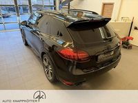Gebraucht Porsche Cayenne 309 PS (227 kW) 2012 Schwarz SUV