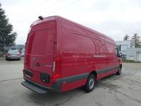 Gebraucht Mercedes Sprinter 170 PS (125 kW) 2022 Rot Van