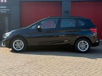 Gebraucht BMW 218 Active Tourer Performance 150 PS (110 kW) 2014 Schwarz Van / Kleinbus