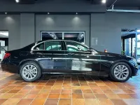 Gebraucht Mercedes E220 Avantgarde 194 PS (142 kW) 2020 Schwarz Limousine