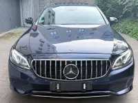 Gebraucht Mercedes E220 AMG 194 PS (142 kW) 2018 Blau Limousine