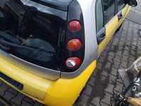 Second-hand Smart ForFour Passion 75 CP (55 kW) 2006 Galben Hatchback