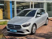 Gebraucht Mercedes B180 Progressive 136 PS (100 kW) 2019 Iridiumsilber Kleinwagen