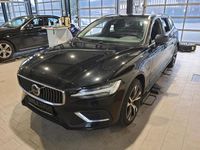 Gebraucht Volvo V60 Core 397 PS (291 kW) 2022 Grau Kombi