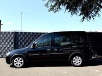 Second-hand Opel Combo 75 CP (55 kW) 2008 Negru Monovolum