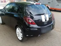 Używany Opel Corsa Edition 87 KM (63 kW) 2011 Czarny Hatchback