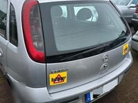 Gebraucht Opel Corsa 75 PS (55 kW) 2004 Silber Kleinwagen
