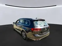 Gebraucht VW Passat Business 200 PS (147 kW) 2023 Grau Kombi