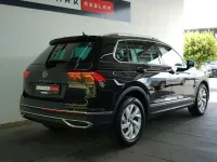 Gebraucht VW Tiguan Elegance 150 PS (110 kW) 2022 Schwarz SUV