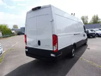 Neu Iveco Daily 177 PS (130 kW) 2026 (blanc) Van