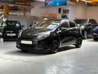 Gebraucht Kia Rio Start 84 PS (61 kW) 2016 Schwarz Kleinwagen