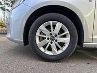 Gebraucht VW Caddy Life 116 PS (85 kW) 2024 Silber Van / Kleinbus