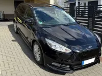 Usata Ford Focus ST 120 CV (88 kW) 2016 Nero Station wagon