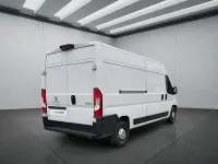 Gebraucht Peugeot Boxer 140 PS (102 kW) 2024 Weiß Van