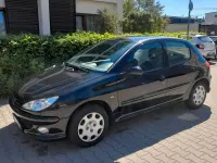 Gebraucht Peugeot 206 68 PS (50 kW) 2008 Schwarz Limousine