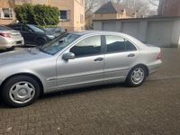 Second-hand Mercedes C200 Classic 163 CP (119 kW) 2001 Gri Berlinǎ