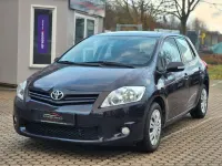 Gebraucht Toyota Auris Life+ 132 PS (97 kW) 2010 Violet Limousine