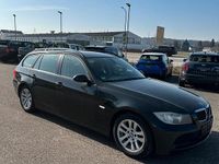 Gebraucht BMW 318 143 PS (105 kW) 2008 Schwarz Kombi