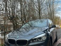 Gebraucht BMW 218 2016 Grau Kombi