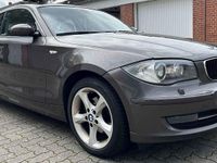 Gebraucht BMW 120 Performance 177 PS (130 kW) 2008 Braun Kleinwagen