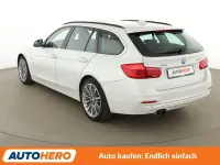 Używany BMW 330 Luxury Line 252 KM (185 kW) 2018 Biały Kombi