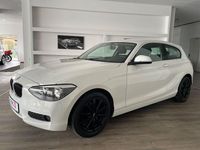 Gebraucht BMW 114 Advantage 102 PS (75 kW) 2014 Weiß Kleinwagen