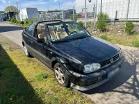 Gebraucht VW Golf Cabriolet 75 PS (55 kW) 1998 Schwarz Cabrio