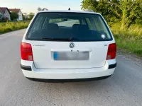 Gebraucht VW Passat 125 PS (91 kW) 1997 Weiß Kombi