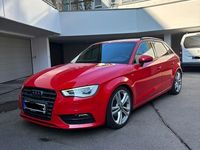 Gebraucht Audi A3 Sport 125 PS (91 kW) 2014 Rot Limousine