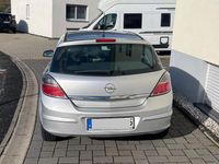 Gebraucht Opel Astra 105 PS (77 kW) 2007 Silber Kleinwagen