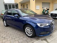 gebraucht Audi A3 Sportback attraction / XENON