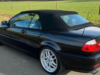 Gebraucht BMW 330 231 PS (169 kW) 2003 Schwarz Cabrio
