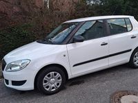 Gebraucht Skoda Fabia Cool Edition 60 PS (44 kW) 2014 Weiß Kleinwagen