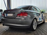 Käytetty BMW 123 Performance 204 HP (150 kW) 2009 Harmaa Viistoperä