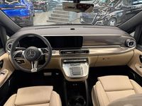 Neu Mercedes V300 Luxury 237 PS (174 kW) 2026 Schwarz Van / Kleinbus