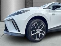 Gebraucht MG MG4 EV Luxury 150 kW (204 PS) 2025 Weiss Kleinwagen