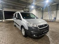 Gebraucht Peugeot Partner 120 PS (88 kW) 2015 Silber Van / Kleinbus