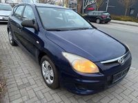 Gebraucht Hyundai i30 Edition+ 109 PS (80 kW) 2009 Blau Limousine