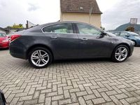 Gebraucht Opel Insignia Cosmo 140 PS (102 kW) 2010 Grau Limousine