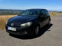 Gebraucht VW Golf VI Team 105 PS (77 kW) 2010 Schwarz Kleinwagen