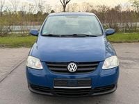 Second-hand VW Fox 54 CP (39 kW) 2007 Albastru Hatchback
