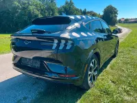 Gebraucht Ford Mustang Mach-E Basis 258 kW (351 PS) 2021 Schwarz SUV