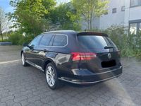 gebraucht VW Passat 2.0TDI DSG LED Navi AHK voll Scheckheft